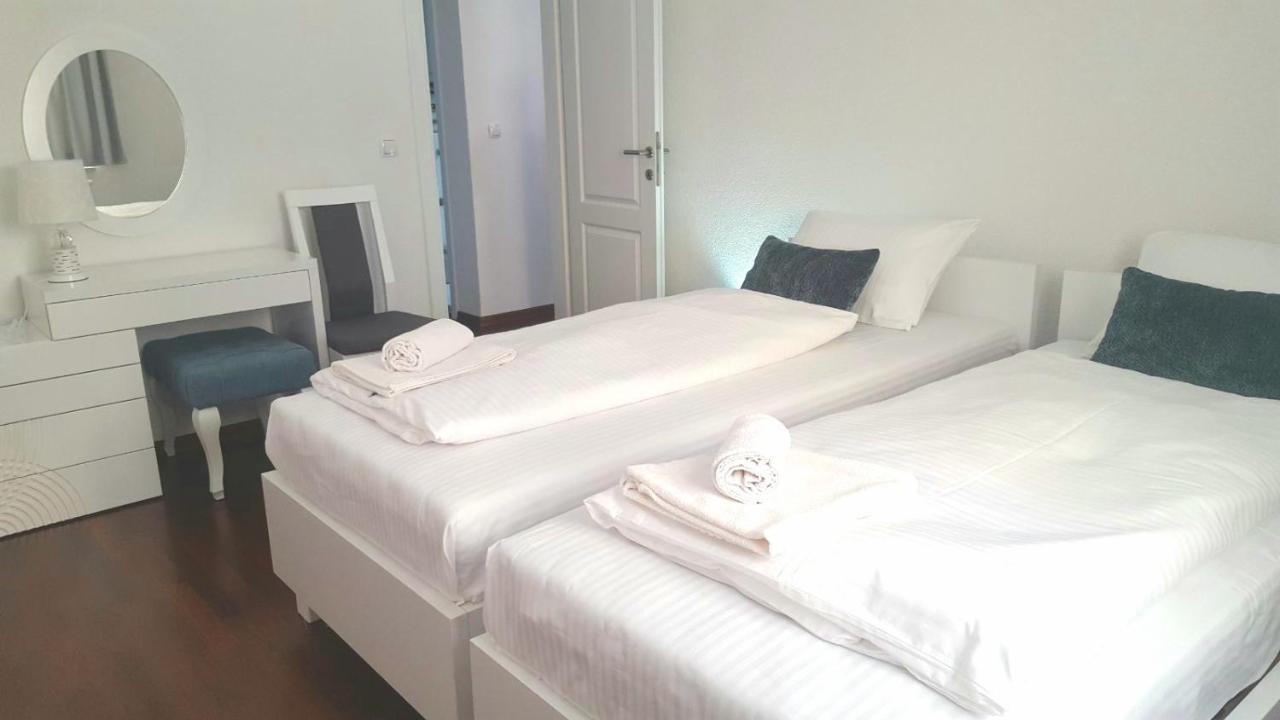 Apartment Esha サラエヴォ エクステリア 写真